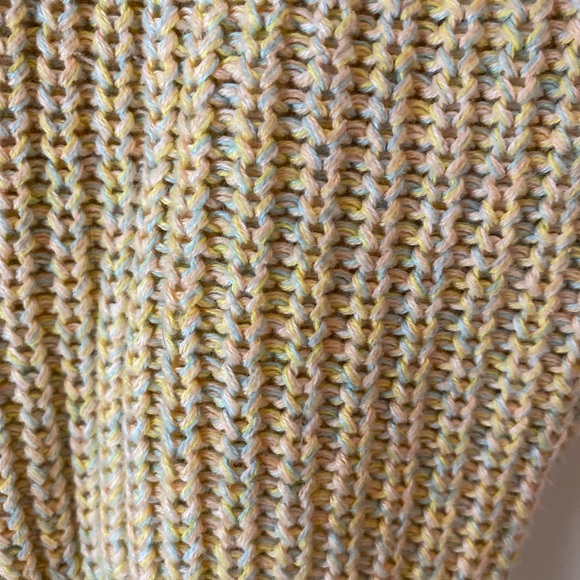 Oversized Knit Sweater - Picture 4 of 4